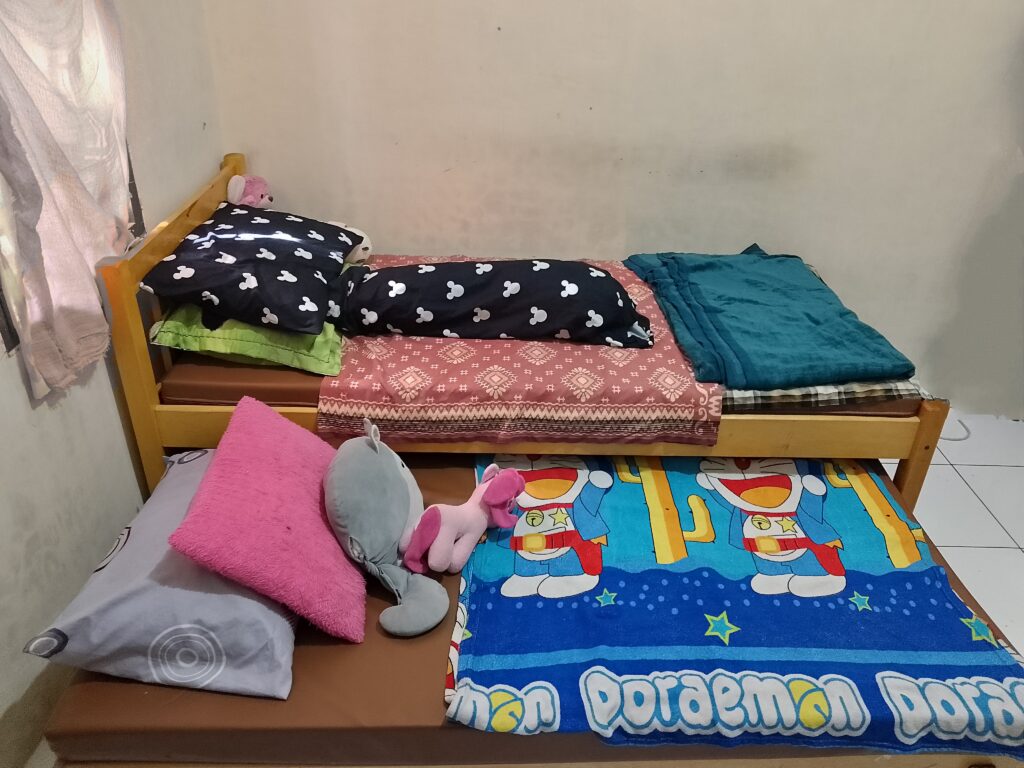 Tempat tidur double bed